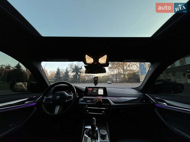 Седан BMW 5 Series 2017 в Николаеве