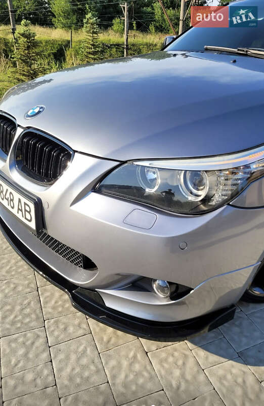 Седан BMW 5 Series 2004 в Львове