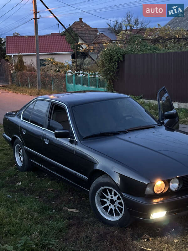 Седан BMW 5 Series 1990 в Ужгороде фото 27 Седан BMW 5 Series 1990 в Ужгороде
