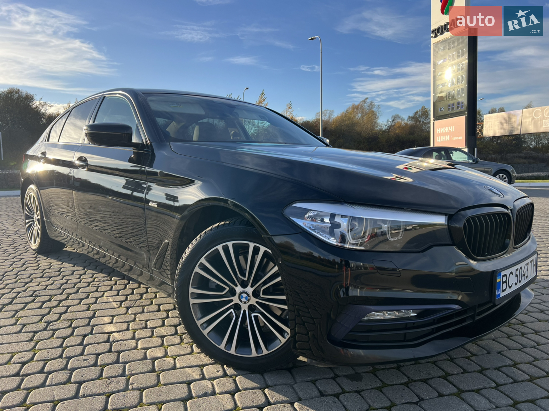 2018 BMW 5er - мініатюра 2