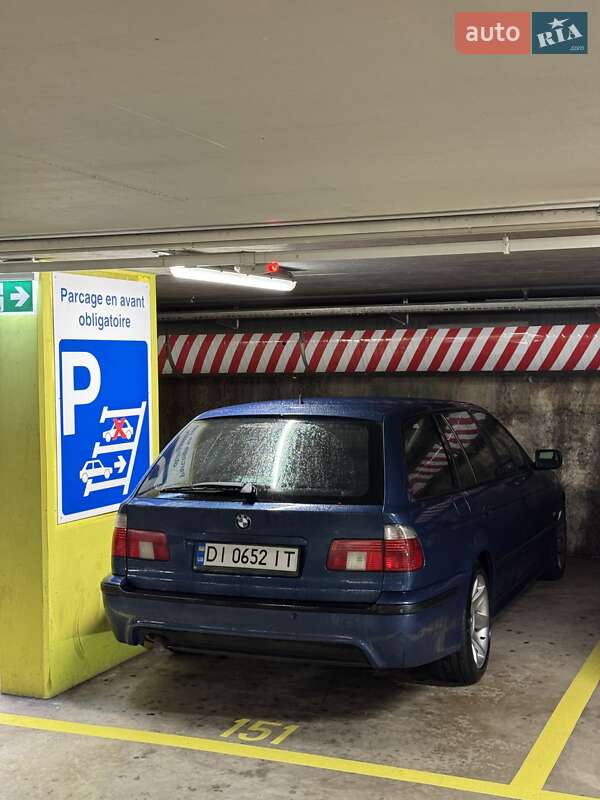 Универсал BMW 5 Series 2003 в Виноградове