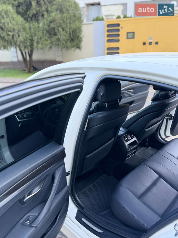 Седан BMW 5 Series 2010 в Одессе