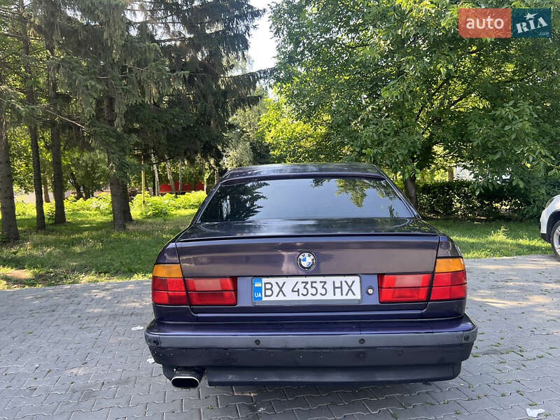 Седан BMW 5 Series 1995 в Черновцах