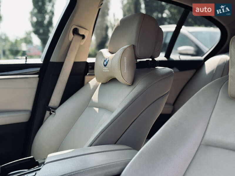Седан BMW 5 Series 2010 в Запоріжжі фото 28 Седан BMW 5 Series 2010 в Запоріжжі