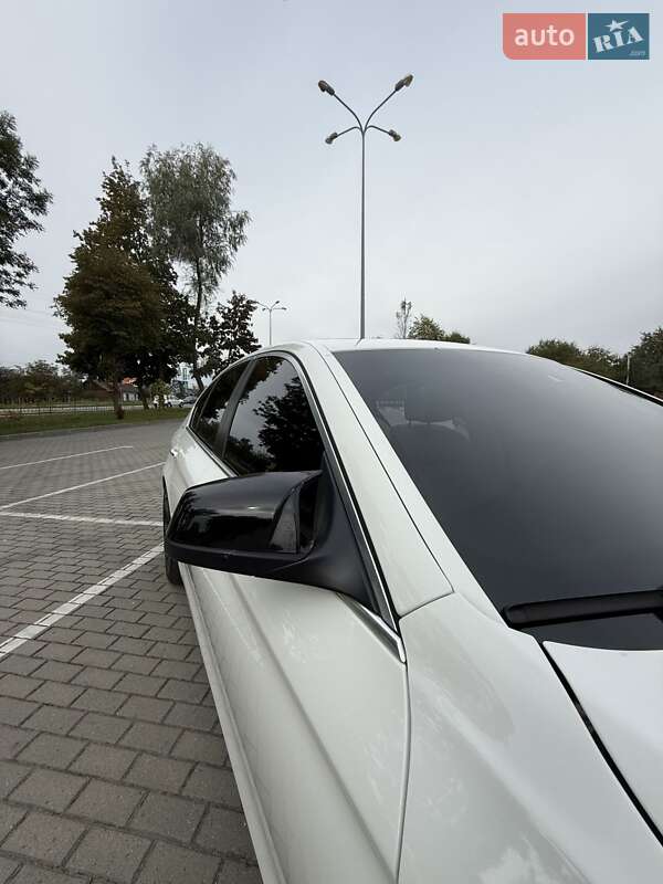 Седан BMW 5 Series 2012 в Львове фото 14 Седан BMW 5 Series 2012 в Львове