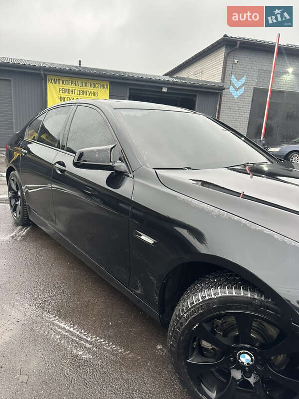 Седан BMW 5 Series 2013 в Киеве