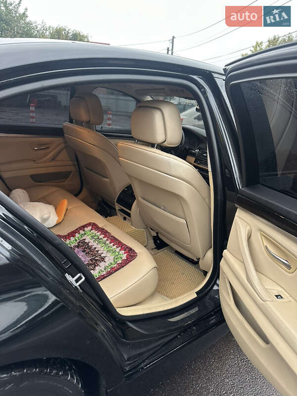 Седан BMW 5 Series 2013 в Киеве