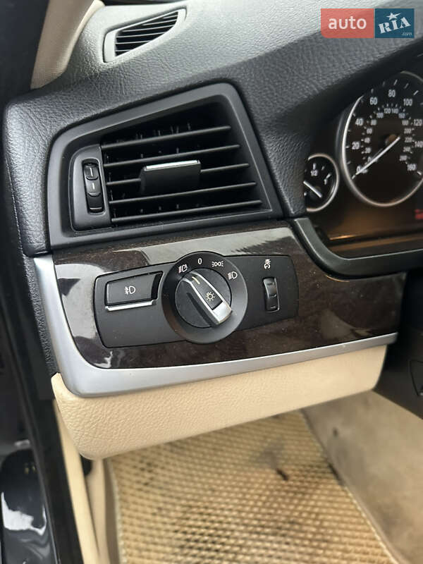 Седан BMW 5 Series 2013 в Киеве