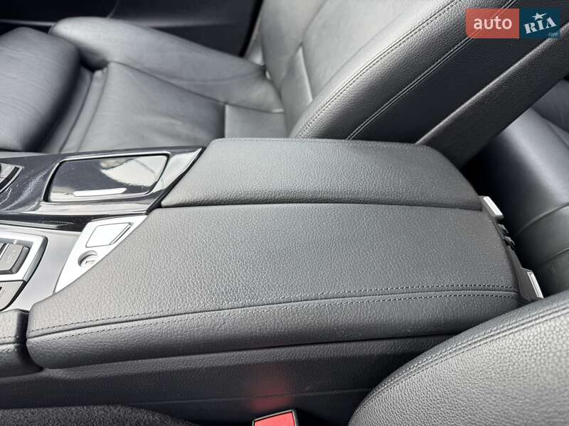 Седан BMW 5 Series 2014 в Виннице