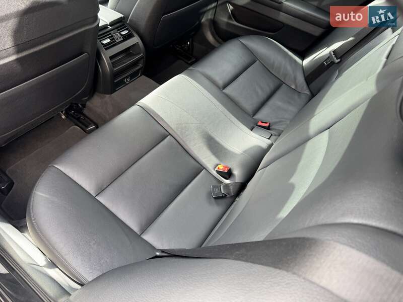 Седан BMW 5 Series 2014 в Виннице