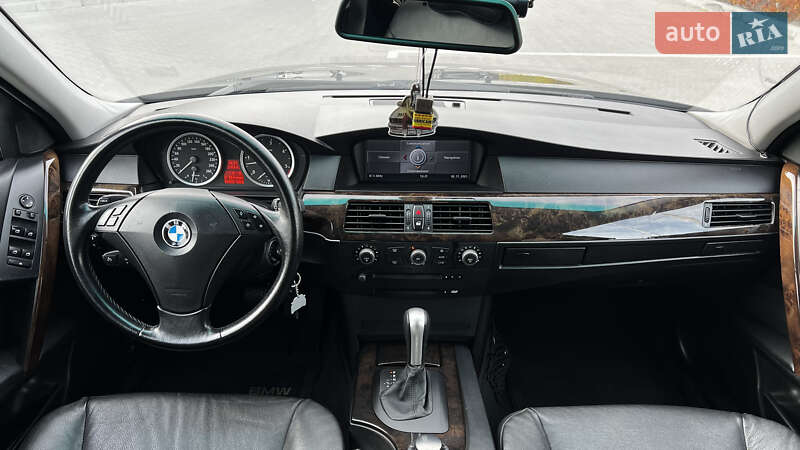 Седан BMW 5 Series 2004 в Хмельницькому