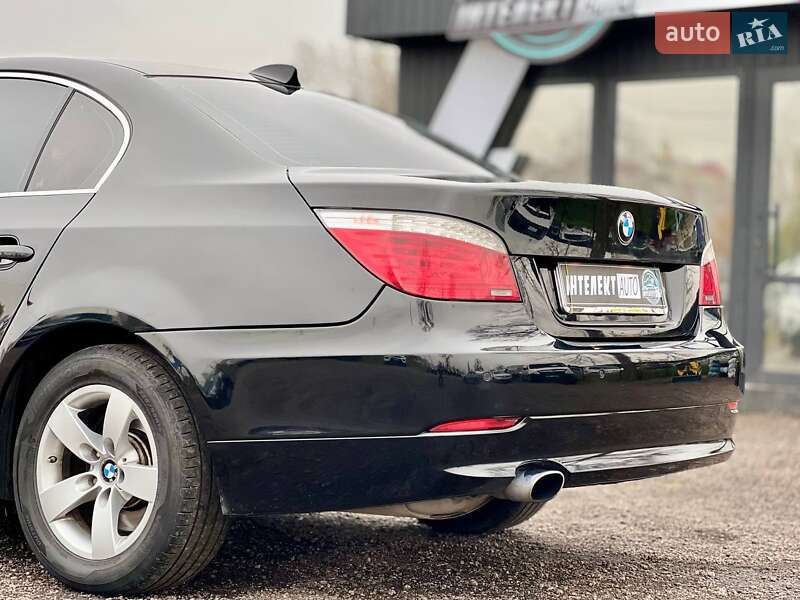 Седан BMW 5 Series 2007 в Киеве