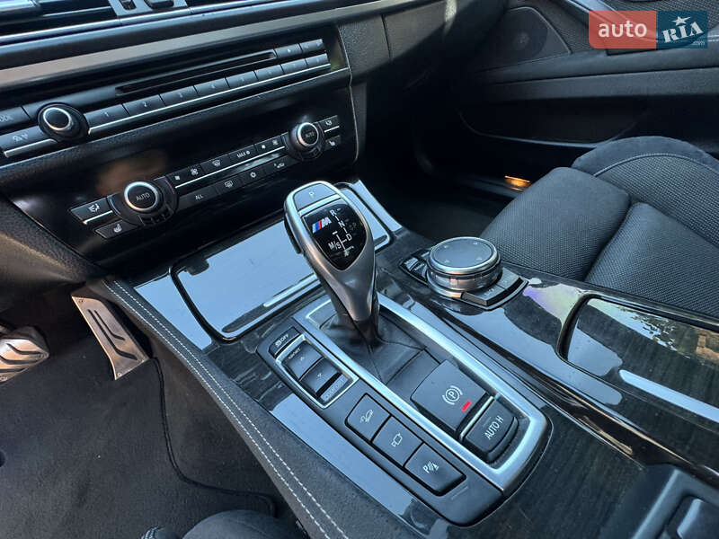 Седан BMW 5 Series 2011 в Черновцах