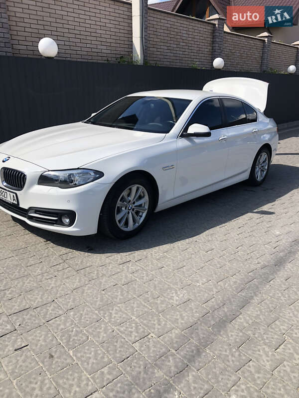 Седан BMW 5 Series 2016 в Ивано-Франковске