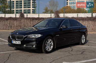 Седан BMW 5 Series 2015 в Днепре