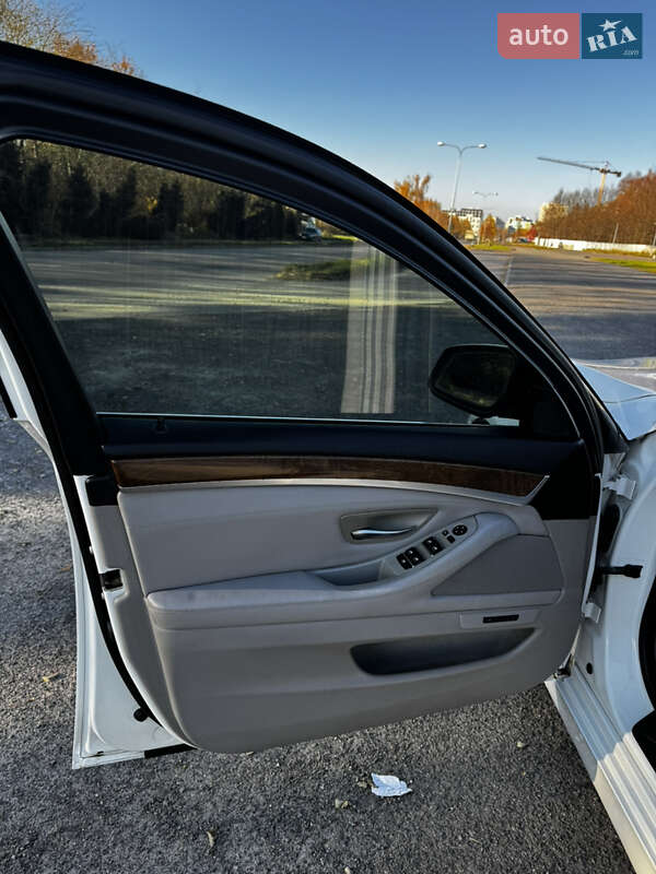 Седан BMW 5 Series 2011 в Львове фото 7 Седан BMW 5 Series 2011 в Львове