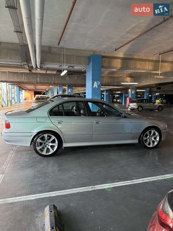 Седан BMW 5 Series 2002 в Львове фото 8 Седан BMW 5 Series 2002 в Львове