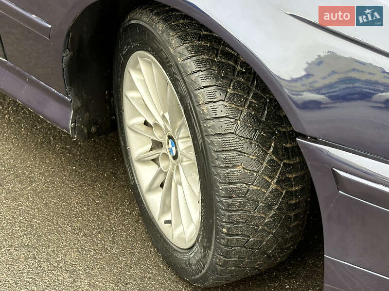 Седан BMW 5 Series 2001 в Тульчині