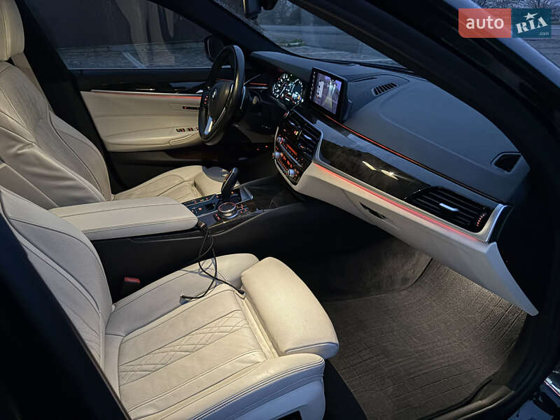 Седан BMW 5 Series 2018 в Ірпені