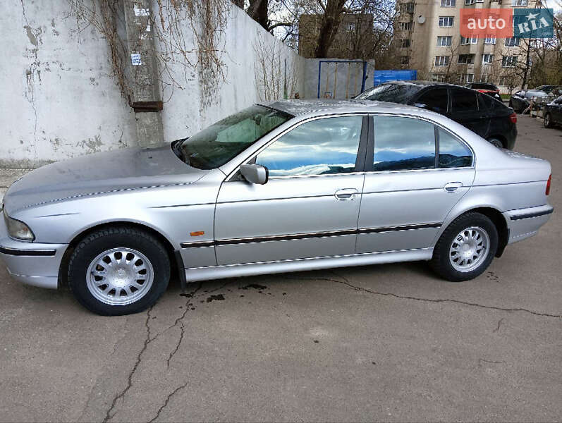 Седан BMW 5 Series 1999 в Хмельницком