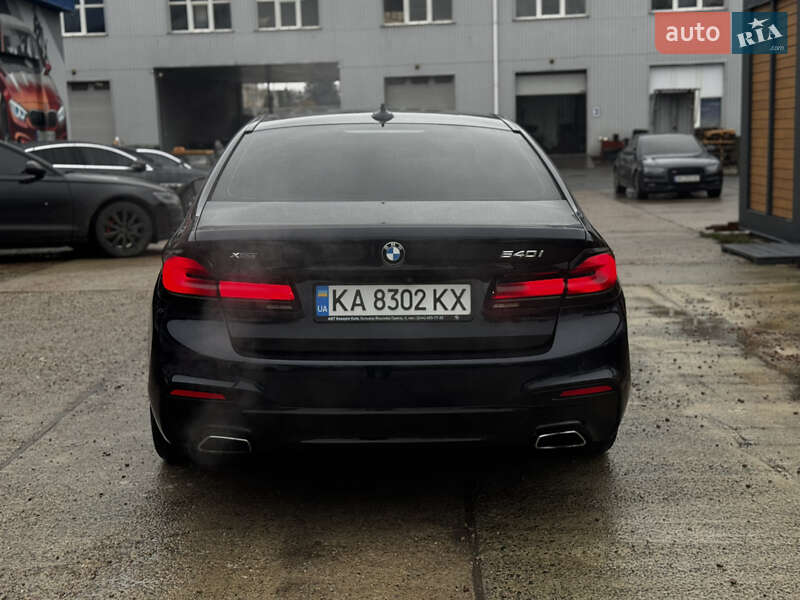 Седан BMW 5 Series 2017 в Житомире