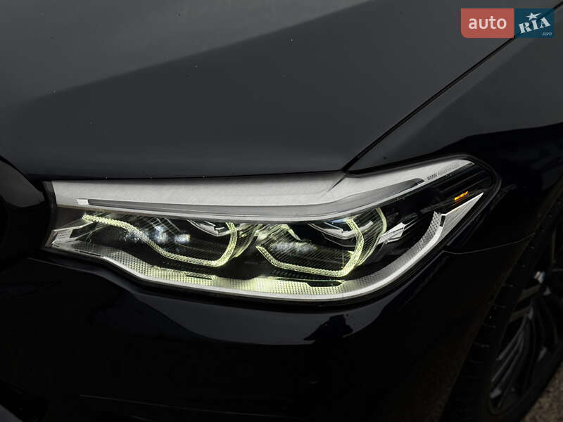 Седан BMW 5 Series 2017 в Житомире