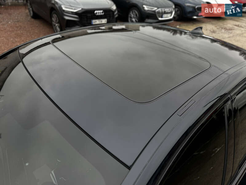 Седан BMW 5 Series 2017 в Житомире