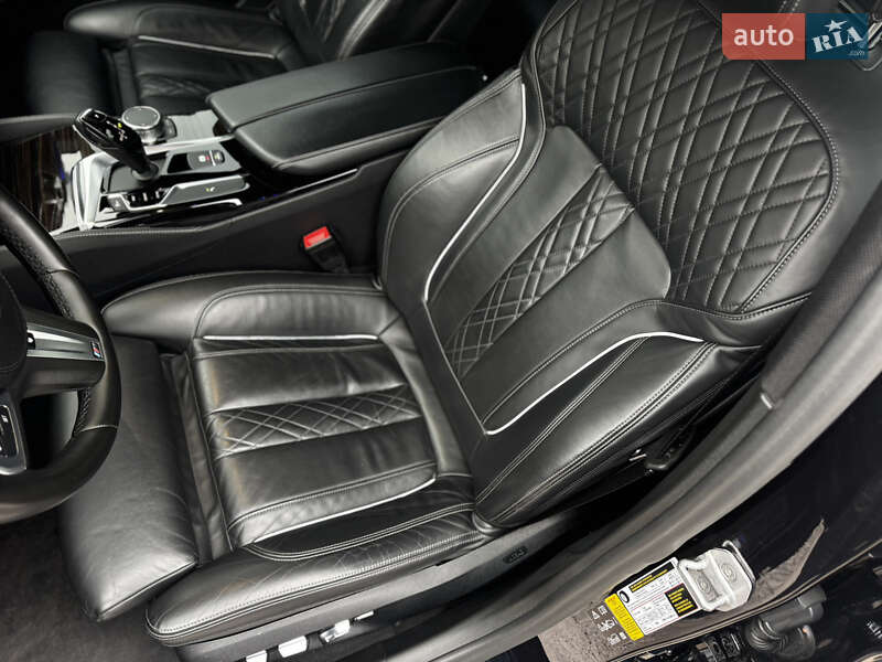 Седан BMW 5 Series 2017 в Житомире