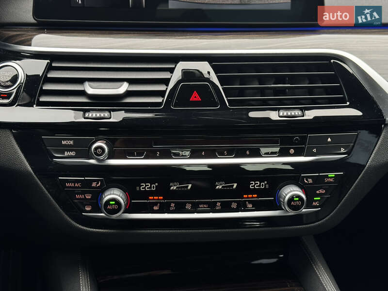 Седан BMW 5 Series 2017 в Житомире