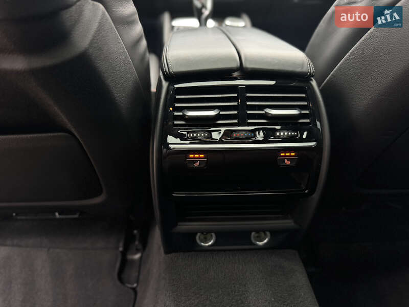 Седан BMW 5 Series 2017 в Житомире