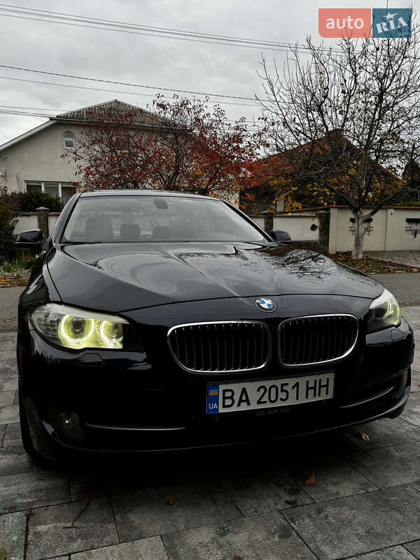 Седан BMW 5 Series 2010 в Ужгороді фото Седан BMW 5 Series 2010 в Ужгороді