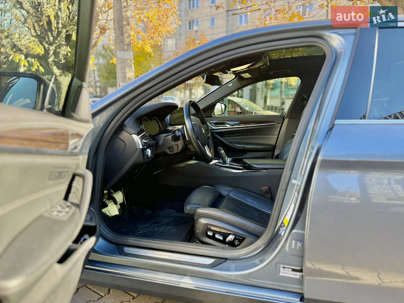 Седан BMW 5 Series 2017 в Черновцах фото 18 Седан BMW 5 Series 2017 в Черновцах