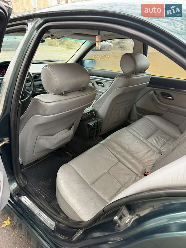Седан BMW 5 Series 1996 в Вольнянске