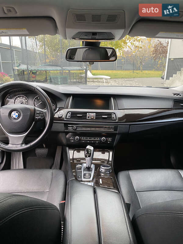 Седан BMW 5 Series 2014 в Киеве