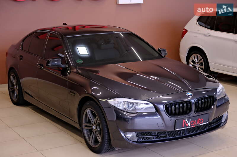 Седан BMW 5 Series 2013 в Одессе