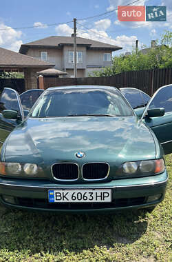 Седан BMW 5 Series 1998 в Харькове