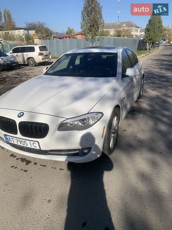 BMW 5 Series 2012 BMW 5 Series 2012