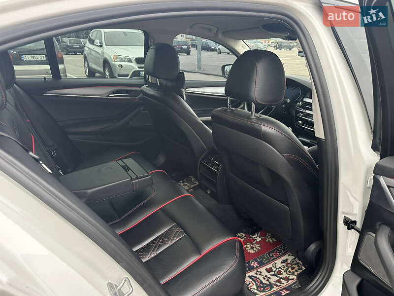 Седан BMW 5 Series 2017 в Киеве