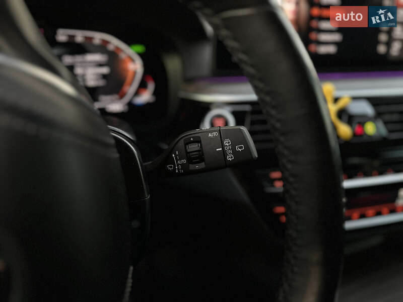 Универсал BMW 5 Series 2021 в Ужгороде фото 15 Универсал BMW 5 Series 2021 в Ужгороде