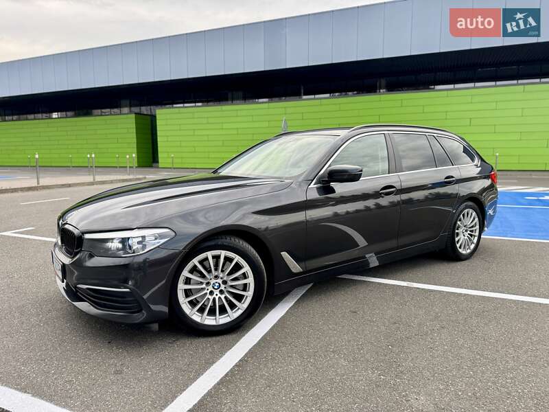 Універсал BMW 5 Series 2017 в Києві фото 4 Універсал BMW 5 Series 2017 в Києві
