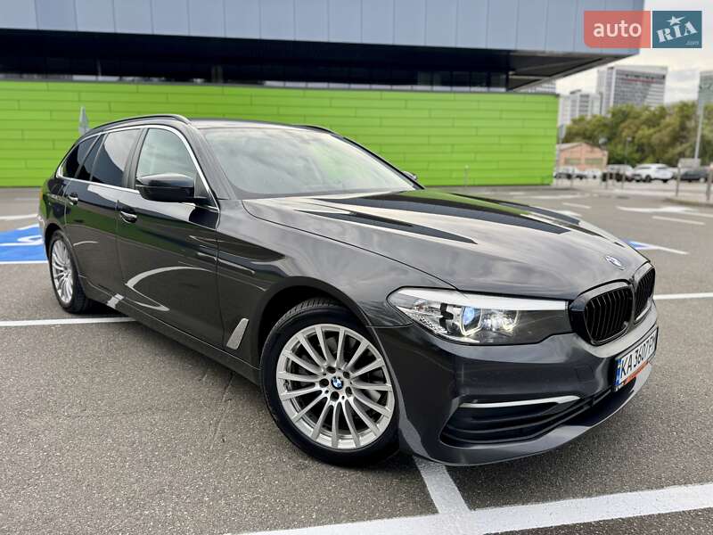 Універсал BMW 5 Series 2017 в Києві фото 10 Універсал BMW 5 Series 2017 в Києві