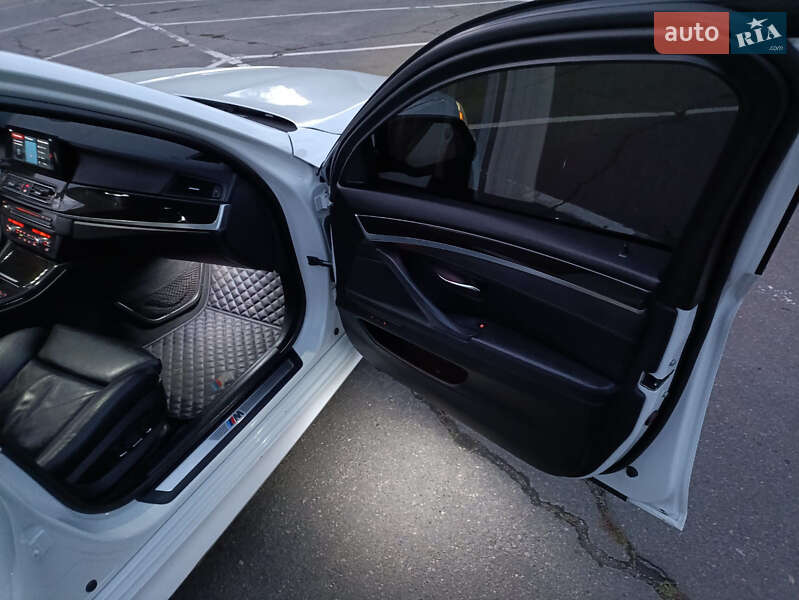 Седан BMW 5 Series 2011 в Одесі
