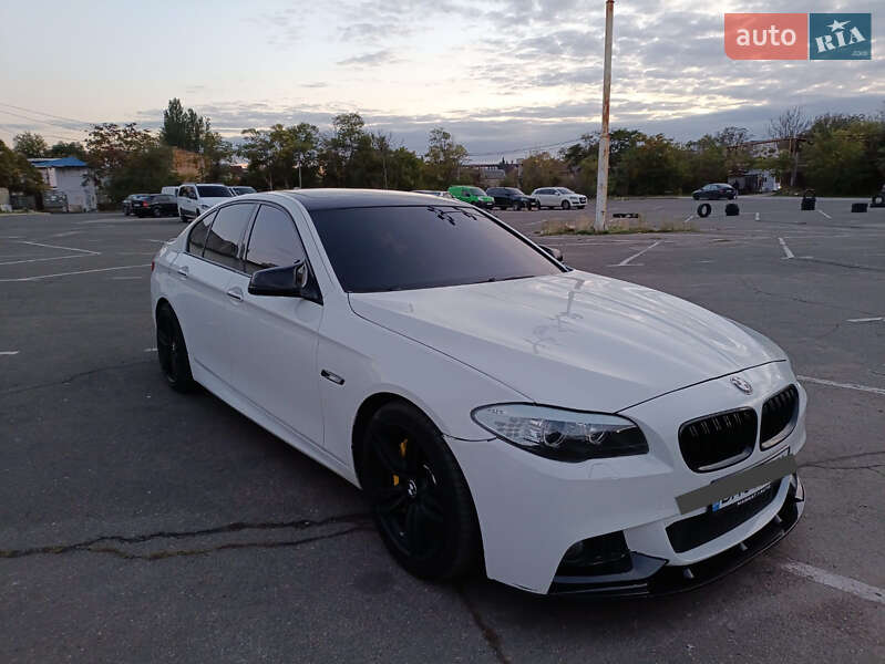 Седан BMW 5 Series 2011 в Одесі