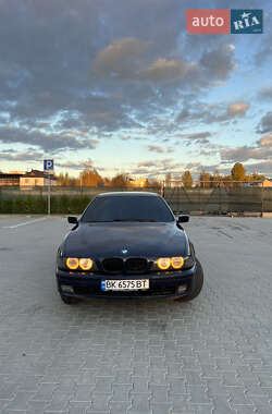 Седан BMW 5 Series 1997 в Виннице