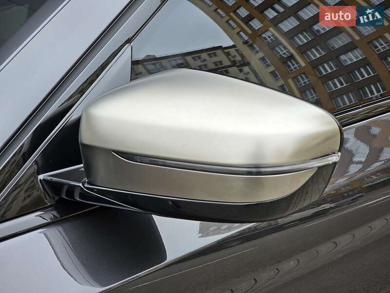 Седан BMW 5 Series 2019 в Киеве