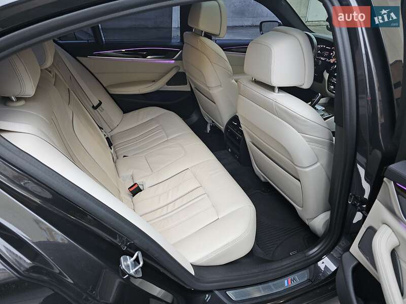 Седан BMW 5 Series 2019 в Киеве