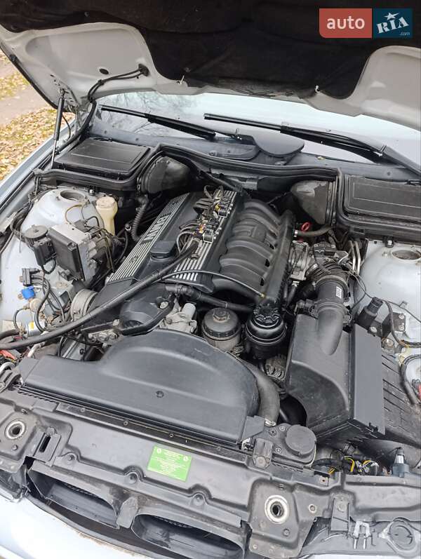 Седан BMW 5 Series 1997 в Прилуках