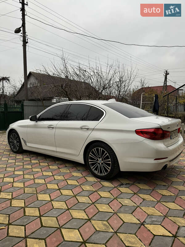 Седан BMW 5 Series 2017 в Кам'янець-Подільському