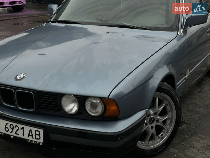 Седан BMW 5 Series 1988 в Киеве фото 3 Седан BMW 5 Series 1988 в Киеве