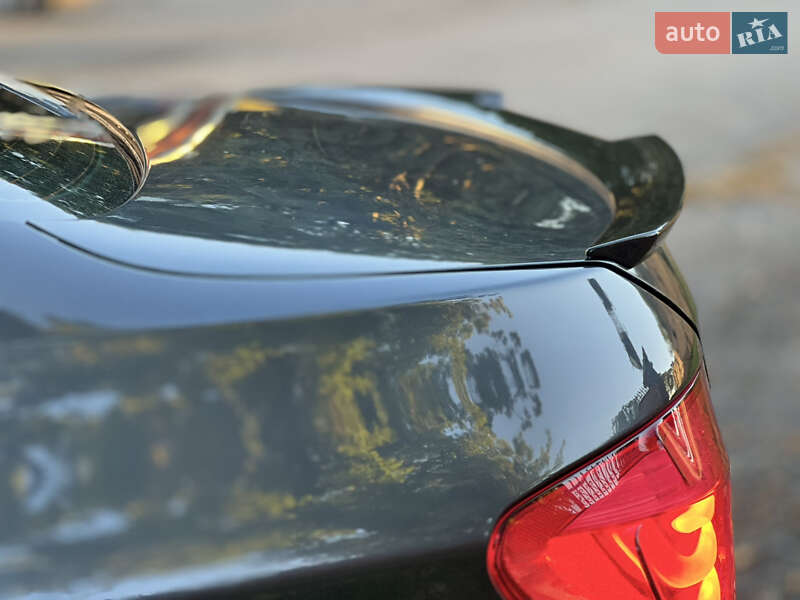 Седан BMW 5 Series 2013 в Киеве